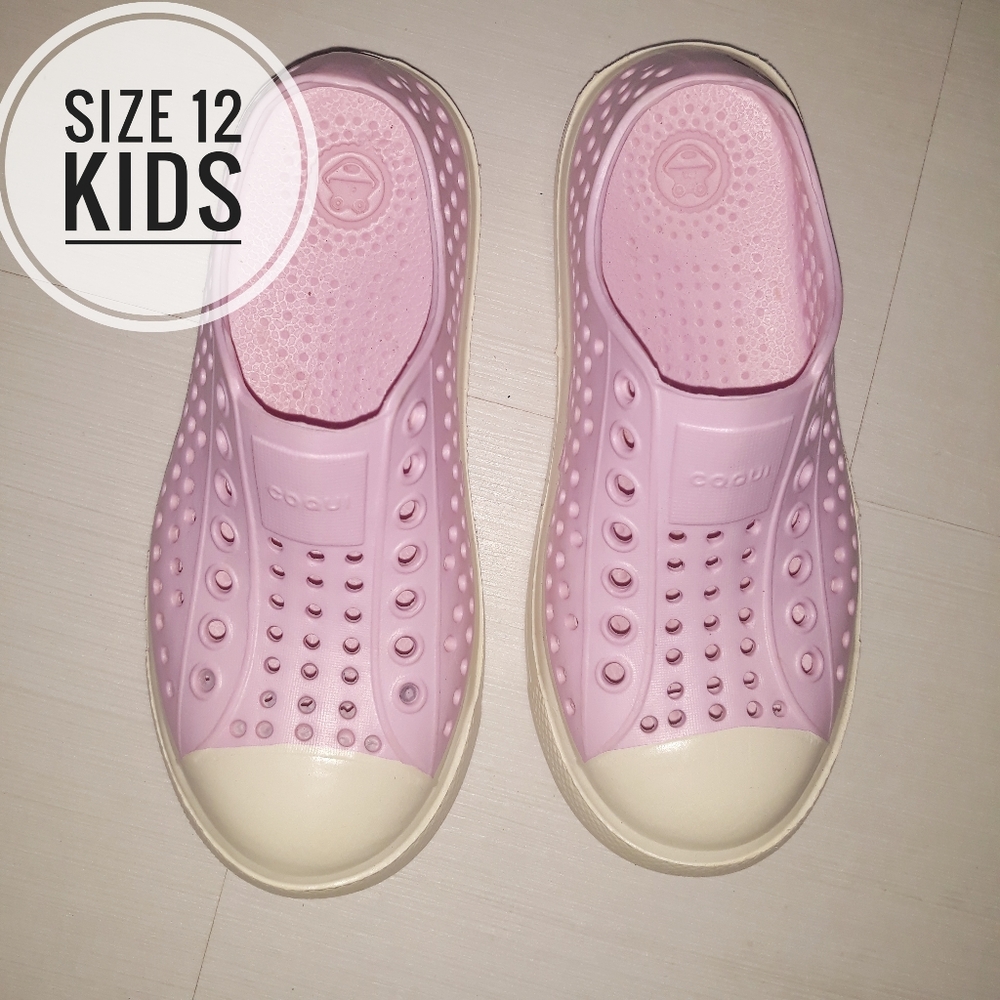 Kids size 12 coqui pink